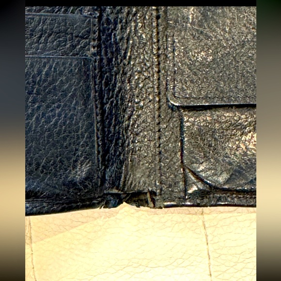 LV & Givenchy Luxe men’s wallet project bundle - Picture 11 of 12